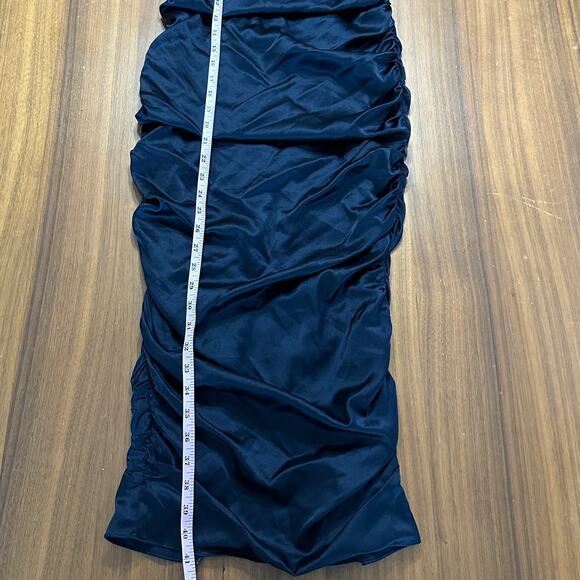 Veronica Beard Navy Kupa Strapless Ruched Silk Dress, Wedding Guest, size 2 - Picture 6 of 11